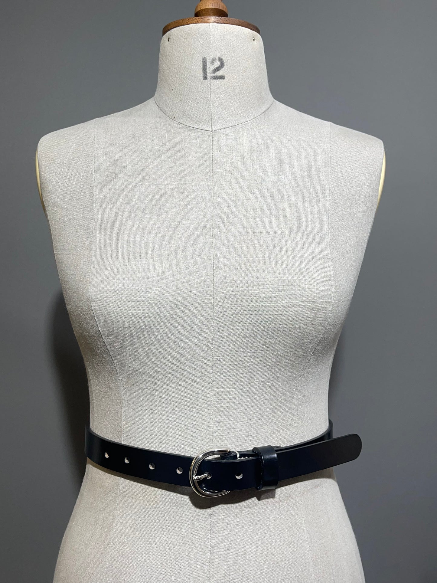 Ladies 25mm Black English Bridle Leather Belt